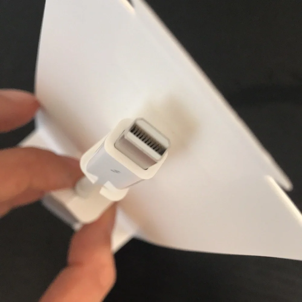 Thunderbolt ti gigabit Ethernet adaptor